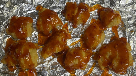 Boneless Chicken Wings (8 Pieces)