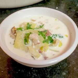 New England Style Clam Chowder