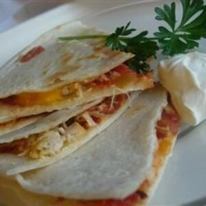 Quesadilla Z Trzema Serami