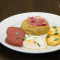 4. Tres Golpe Mangu, Salami, Queso Frito, Huevo