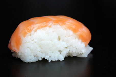 Nigiri Z Łososiem