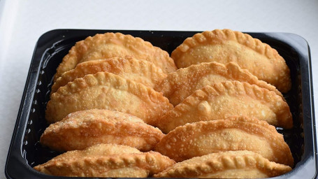 10 Pack Of Pizza Empanada's