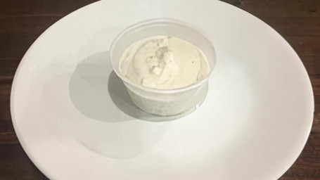 Dodatkowe Tzatziki (2 Uncje)