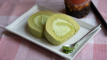 Matcha Swiss Roll Cake (2Pcs)